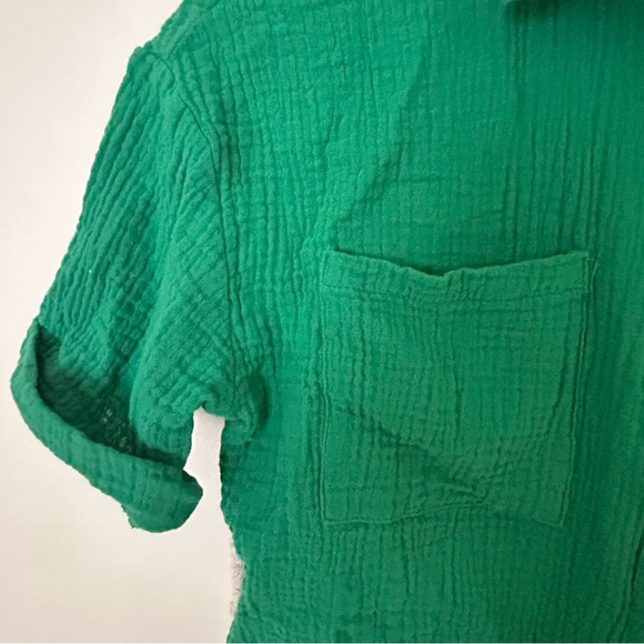 Crinkle cuffed sleeve button up - Picture 5 of 7